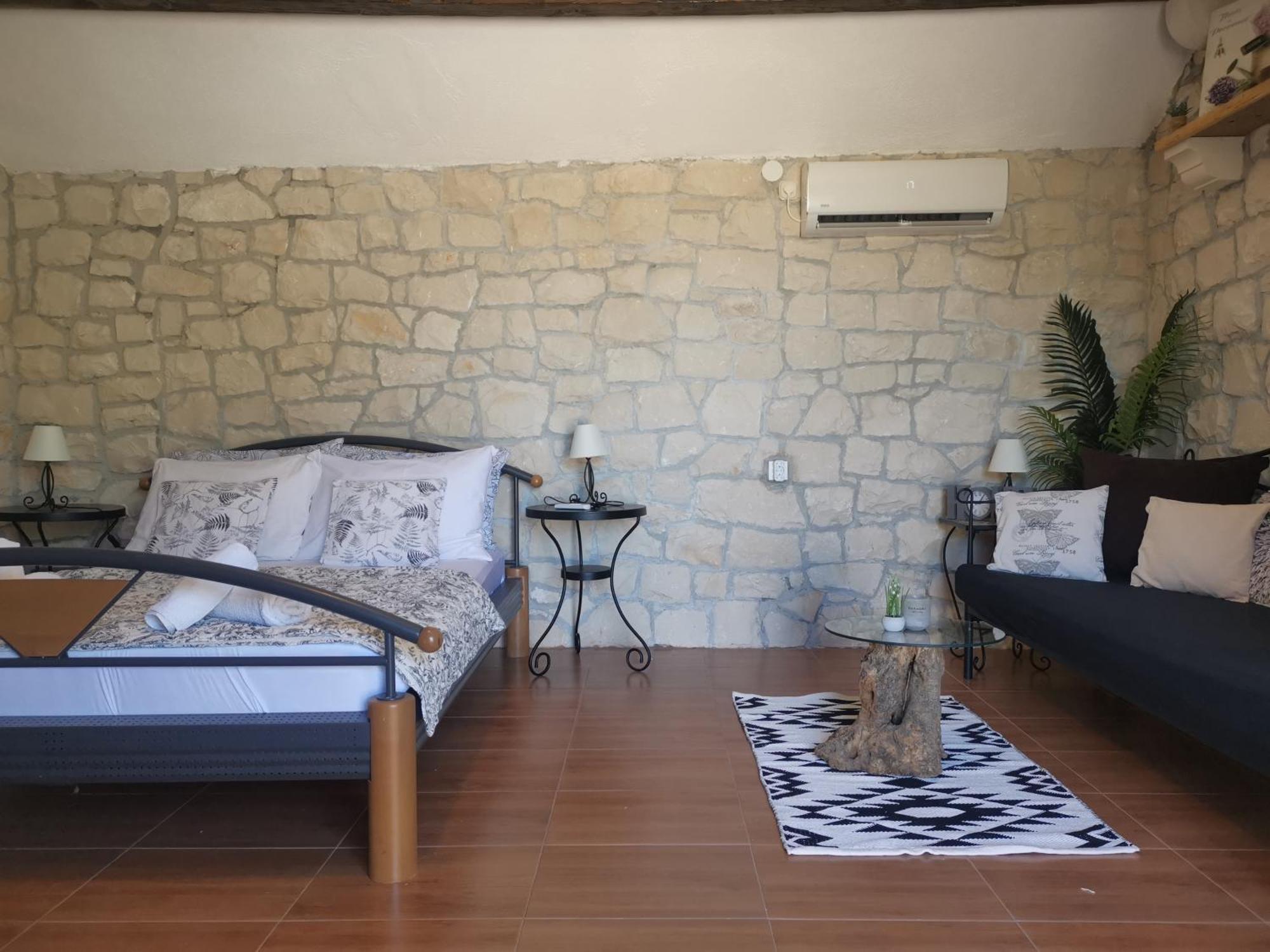 Вилла Robinson Crusoe Style House "Maslina" Skrip Экстерьер фото